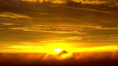 Alerta de tempestades em SP: 31°C e chuva forte marcam o Réveillon 2026