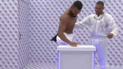 BBB 26: Modelo Ricardo desiste do Quarto Branco após 100 horas de confinamento