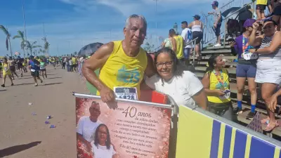 Corredor homenageia 40 anos de casamento na chegada da Corrida de Reis em Cuiabá