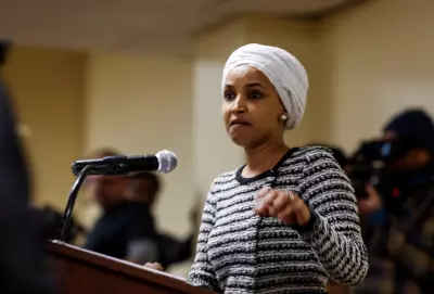 Deputada Ilhan Omar é atacada com líquido fétido durante evento em Minneapolis