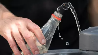 Hidratação em excesso: 5 sinais de que você bebe água demais