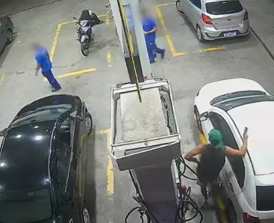 Homem foge sem pagar R$ 20 de combustível em João Pessoa; veja vídeo