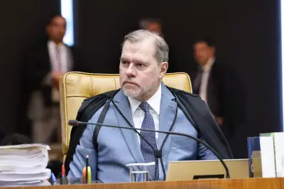 Toffoli reduz prazo da PF no caso Master; reação à transferência de Bolsonaro