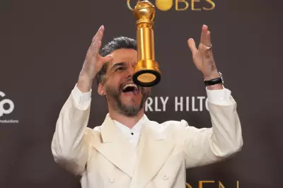 Wagner Moura vence Globo de Ouro 2026 e hit 'O baiano tem o molho' viraliza