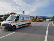Acidente grave na Rodovia dos Tamoios deixa motociclista com amputação da perna em Caraguatatuba