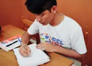 Acre oferta 735 vagas gratuitas em cursos de línguas e Libras para 2026