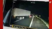 Assalto a caminhão na BR-116 termina em tragédia com 6 mortos em Campina Grande do Sul