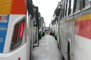 Aumento de 4,46% na passagem de ônibus do Grande Recife gera protesto e ocupação
