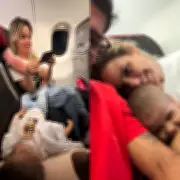 Bebê alagoana de 1 ano e 7 meses é homenageada em voo após vencer quimioterapia