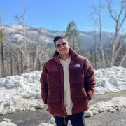 Brasileiro preso nos EUA após entrevista para green card: Caso envolve visto vencido e DUI