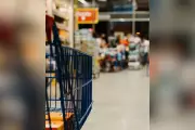 Caixa e cliente presas em esquema de furto em supermercado de Campo Grande