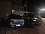 Carro furtado em Angra dos Reis é recuperado pela PRF na Via Dutra, em Barra Mansa