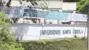 Estudantes da Santa Úrsula denunciam cortes unilaterais em bolsas de estudo