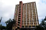 Fim de uma era: Torre Palace, primeiro hotel de luxo de Brasília, será implodido neste domingo