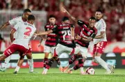 Flamengo perde para o Bangu por 2 a 1 na estreia do Cariocão 2026