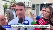 Flávio Bolsonaro visita pai na PF e defesa pede anulação da condenação