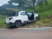Homem de 52 anos morre após carro capotar em acidente na rodovia AMG-4025 em Ubaporanga