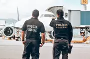 Homem preso com 12kg de cocaína no corpo e documento falso em aeroporto de São Luís