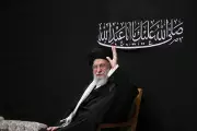 Irã em crise: destino de Khamenei se repete história do Xá?