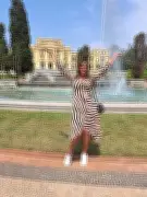 Mulher trans celebra primeiro emprego formal aos 35 anos em meio a desafios históricos