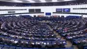 Parlamento Europeu leva acordo Mercosul-UE à Justiça; analista pede ousadia