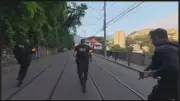 Polícia Civil realiza operação contra roubo de carros em Santa Teresa, Rio