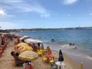 Praia do Cantagalo é a única própria para banho em Salvador, aponta Inema