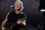 Roger Waters teme por sua vida nos EUA e chama Trump de 'demente' e 'maligno'
