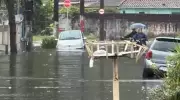Temporal atinge Baixada Santista com 171 mm em 12 horas e causa alagamentos