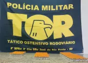 Três suspeitos presos com 648 frascos de emagrecedor em ônibus na SP-310 em Rio Preto