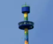 Turistas são resgatados por rapel após atração de 59 metros travar em Balneário Camboriú