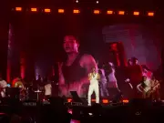 Wesley Safadão comanda virada do ano 2026 no Recife com show e fogos