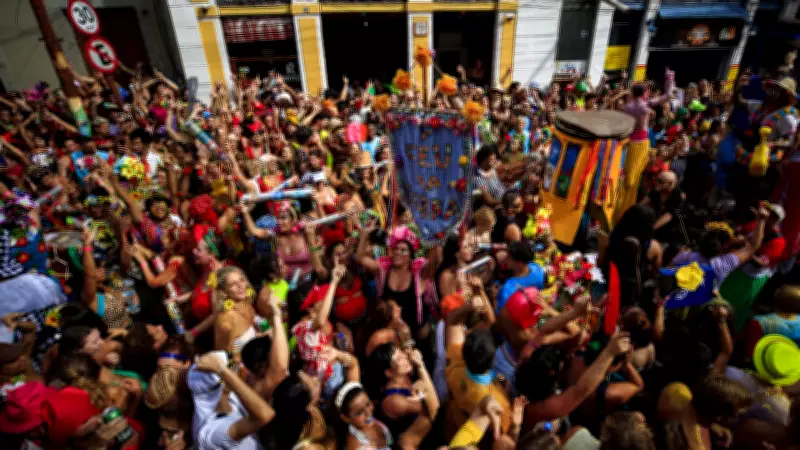 Rio de Janeiro espera 6,8 milhões de foliões nos blocos de rua do Carnaval