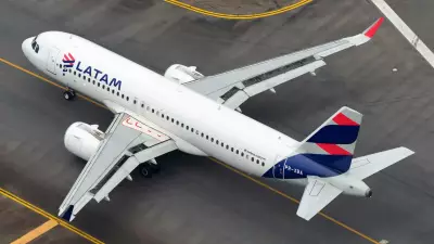 Boeing da Latam aborta decolagem em Guarulhos após superaquecimento de motor
