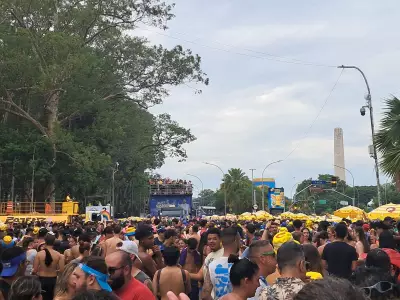 Cadete das Forças Armadas é detido por assediar policial em bloco de carnaval no Ibirapuera