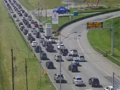 Carnaval na Baixada Santista: Previsão de até 446 mil veículos e operações especiais nas rodovias