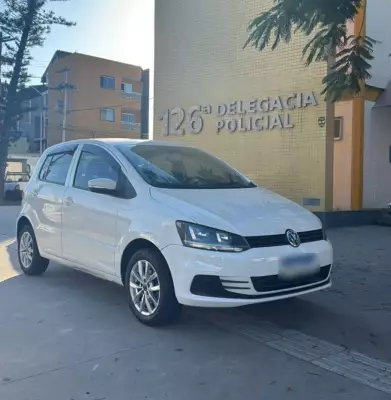 Carro é furtado em lava-jato e recuperado minutos depois pela polícia em Cabo Frio