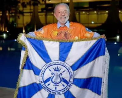 Deputada questiona TSE sobre samba-enredo para Lula no Carnaval 2026