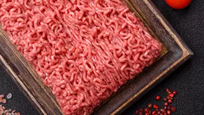 Erros ao congelar carne moída: como evitar queimaduras e perda de sabor