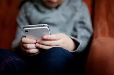 Espanha investiga X, TikTok e Meta por IA gerar pornografia infantil