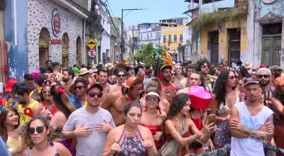 Furdunço Inicia Pré-Carnaval de Salvador com Multidão e 57 Atrações na Orla