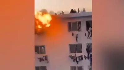 Incêndio em república estudantil no Senegal provoca pânico e fuga pela janela