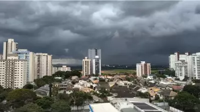 Inmet emite alerta de chuvas intensas no Vale do Paraíba até domingo