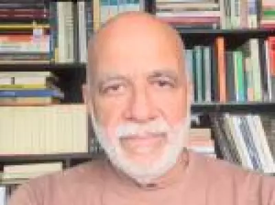 Jessé Souza gera polêmica com acusações antissemitas sobre caso Epstein