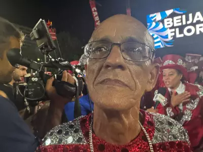 Mestre Ciça brilha na comissão de frente da Viradouro em desfile emocionante
