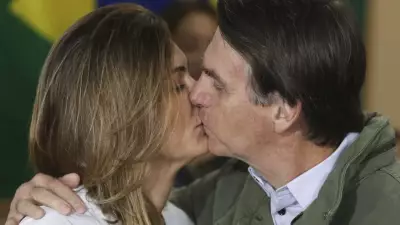 Michelle Bolsonaro revela carta de amor escrita por Jair na prisão