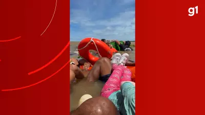 Passageira grava vídeo à deriva após naufrágio no Encontro das Águas em Manaus