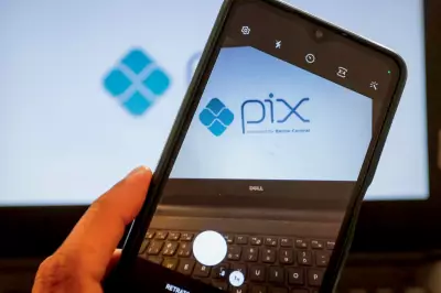 PIX apresenta instabilidade em 8 bancos no sábado pré-carnaval