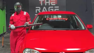 Salas da Fúria: Como Mulheres Encontram Alívio do Estresse Destruindo Objetos