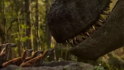 Spielberg lança minissérie documental sobre dinossauros com Morgan Freeman